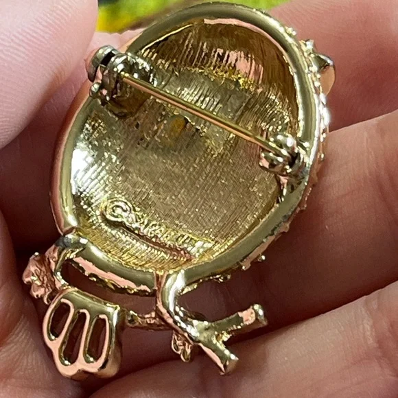 VTG Sarah Coventry Signed Owl Gold Tone Metal Costume Jewelry Brooch - Picture 6 of 6